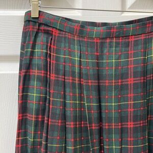 Vintage Pendleton Size 12 Pleated Long Skirt Tartan Plaid French Horn Rayon